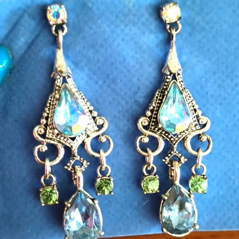 Chandelier Earrings - Picture 1 of 2